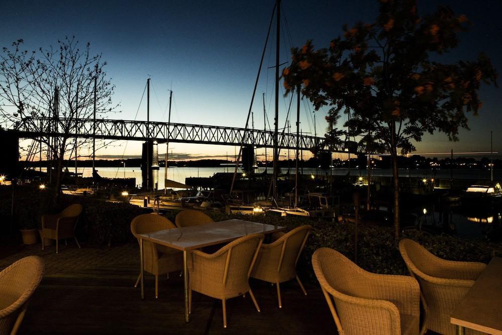 Comwell Kongebrogaarden Hotel Middelfart község Kültér fotó