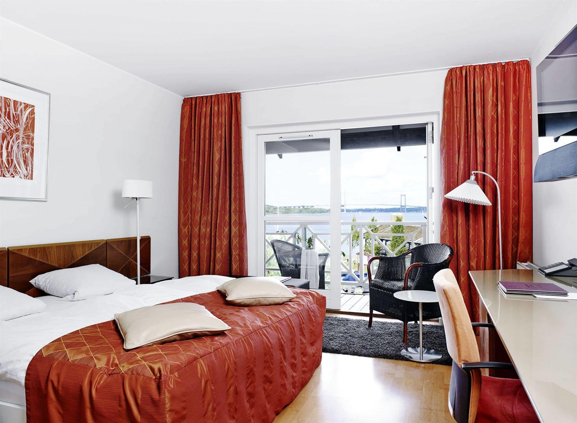 Comwell Kongebrogaarden Hotel Middelfart község Kültér fotó